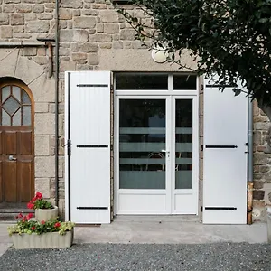 https://apartment-marville.inbrittany.com